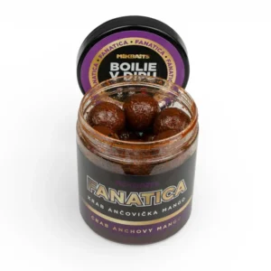 Mikbaits Boilie v Dipu Fanatica Krab Ančovička Mango